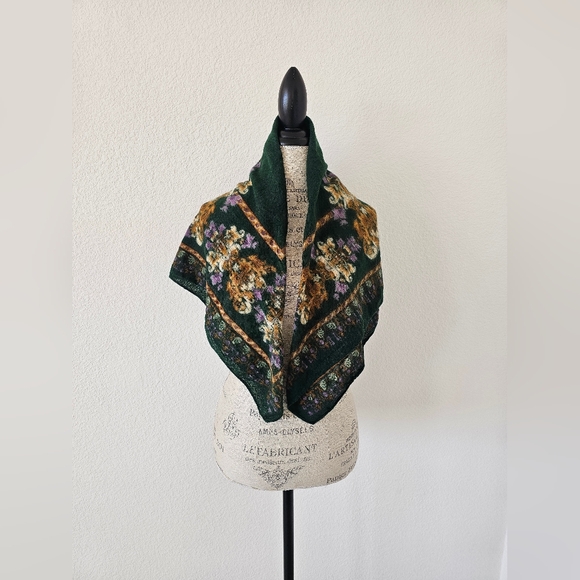 Green Yellow Lilac Damask Print Wool Neck Scarf Wrap - Picture 2 of 4